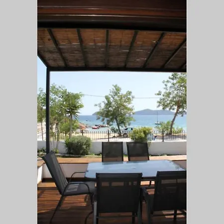 Villa Kikabu 2